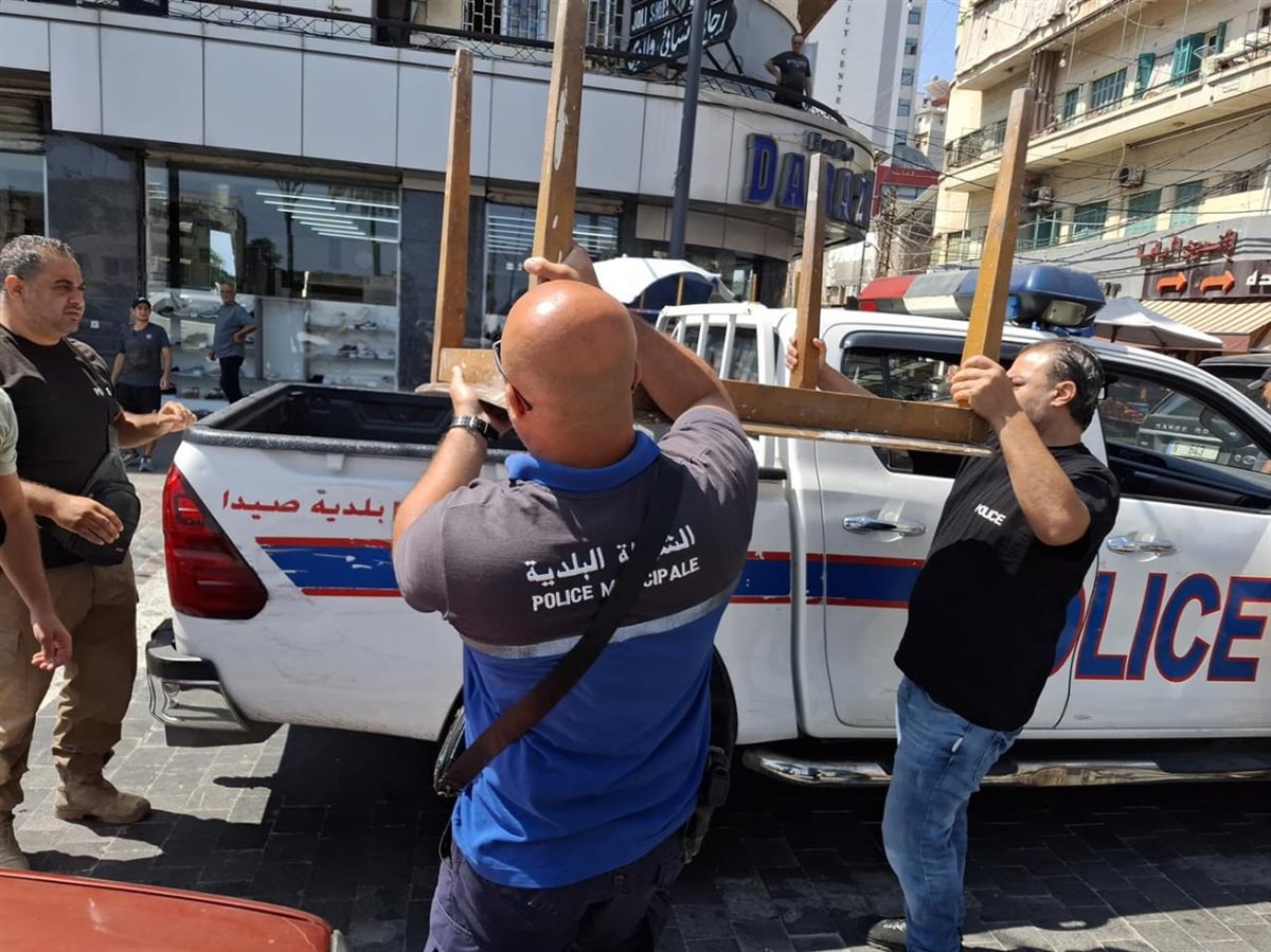 شرطة بلدية صيدا واصلت دورياتها لإزالة التعديات في السوق التجاري وتطلق الإثنين حملة جديدة تشمل شوارع وأحياء المدينة