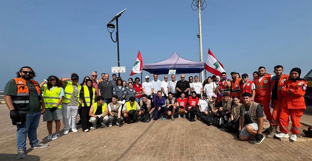 تنظيف شاطئ وأعماق البحر من النفايات: لتبقى صيدا نظيفة وبحرها حيّاً نابضاً بالحياة