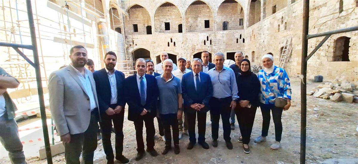 سفير إيطاليا تفقد خان القشلة في صيدا بمشاركة الرئيس السنيورة والنائب البزري وم. حجازي وممثلين عن الوكالة الإيطالية للتعاون الدولي ومجلس الإنماء والإعمار