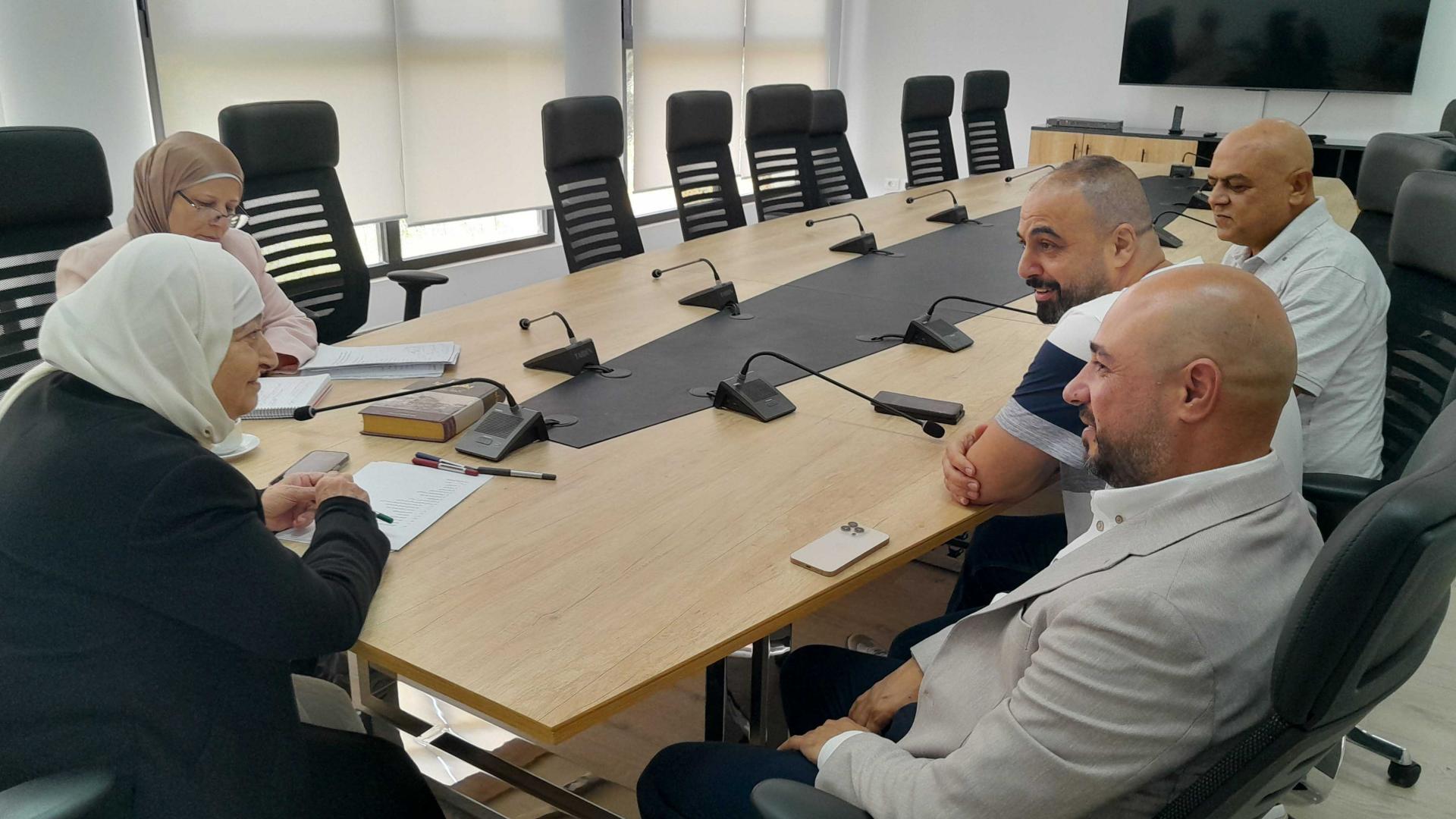 بهية الحريري تابعت مع زوارها شؤوناً صيداوية وعامة