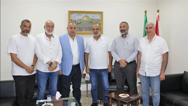 الدكتور بسام حمود يستقبل عضو مجلس بلدية صيدا السيد عامر معطي، والبحث يتناول شؤوناً صيداوية