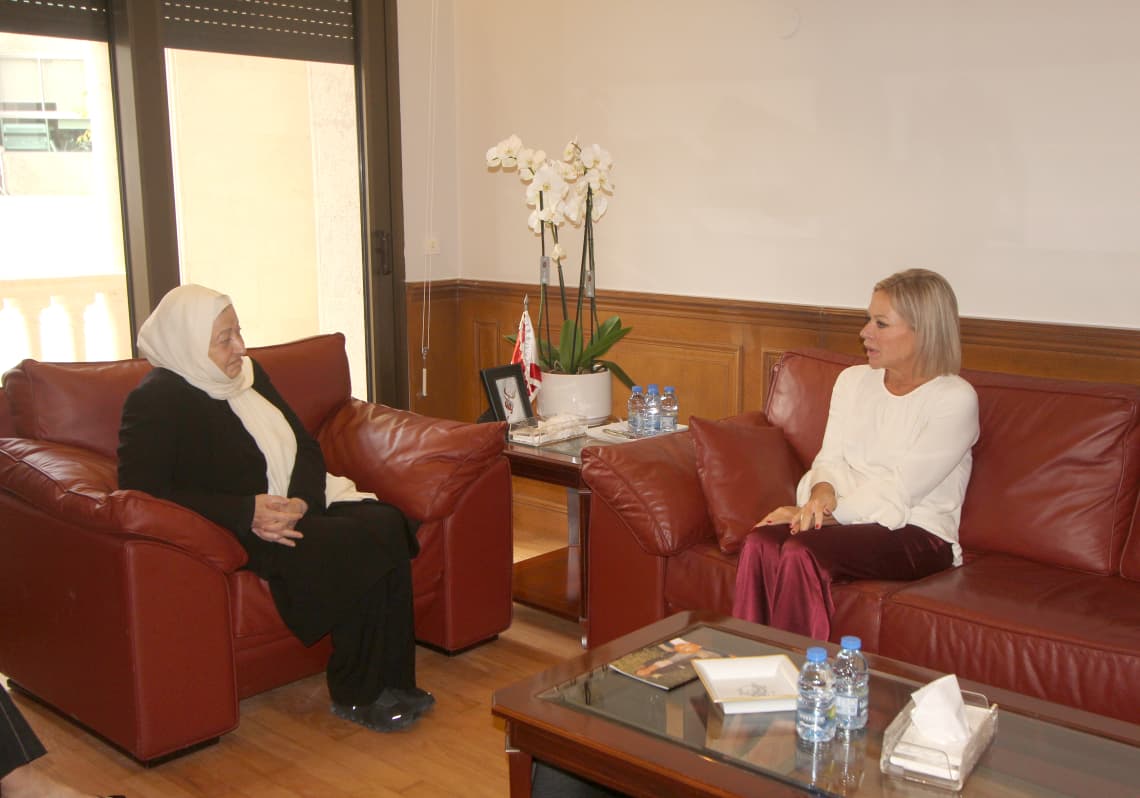 المنسقة الخاصة للأمم المتحدة زارت صيدا بدعوة من بهية الحريري وجالت برفقتها في المدينة القديمة