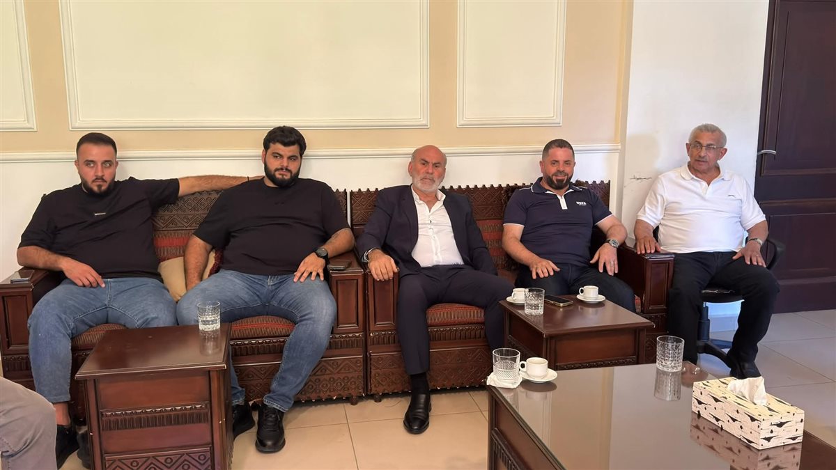 النائب أسامة سعد يستقبل وفد بلدية حارة صيدا: تأكيد على التعاون وتعزيز الوحدة الوطنية