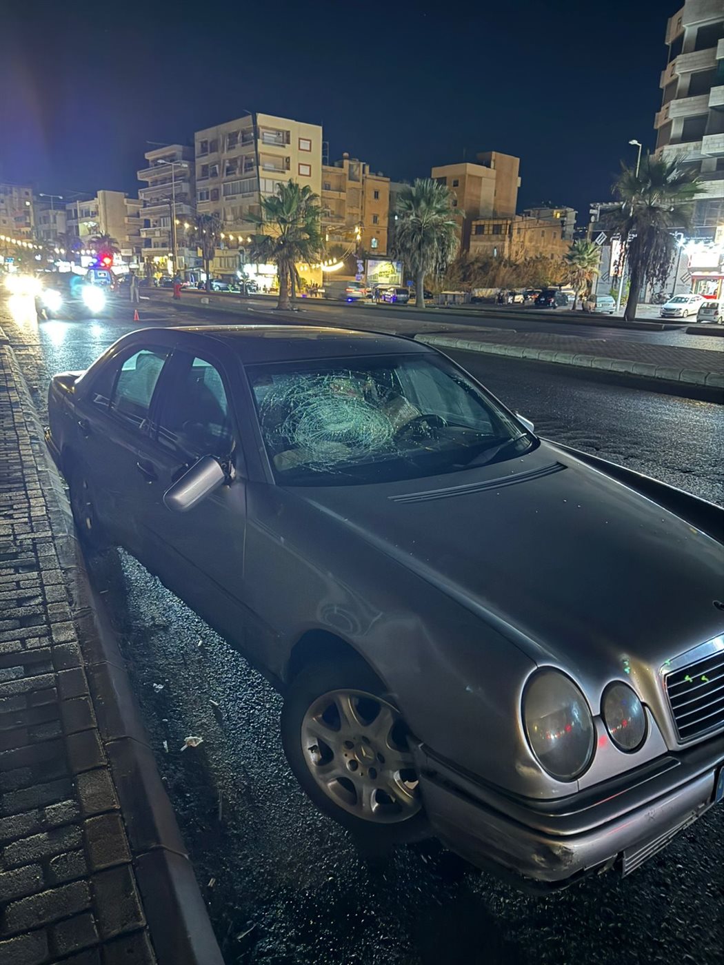 جريح في حادث سير عند الكورنيش البحري لمدينة صيدا