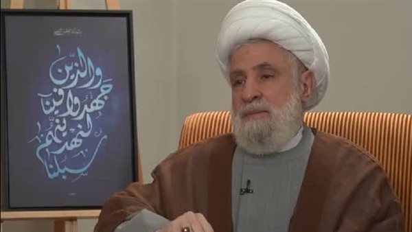 قاسم يعترف: فقدنا فائض القوة.. ولن نستسلم!