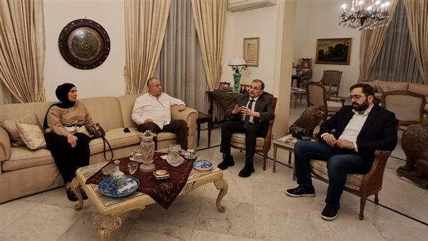 النائب البزري يلتقي لجنة الحسبة في بلدية صيدا ويبحث معهم سبل تنظيم العقود الجديدة وتطوير المرفق