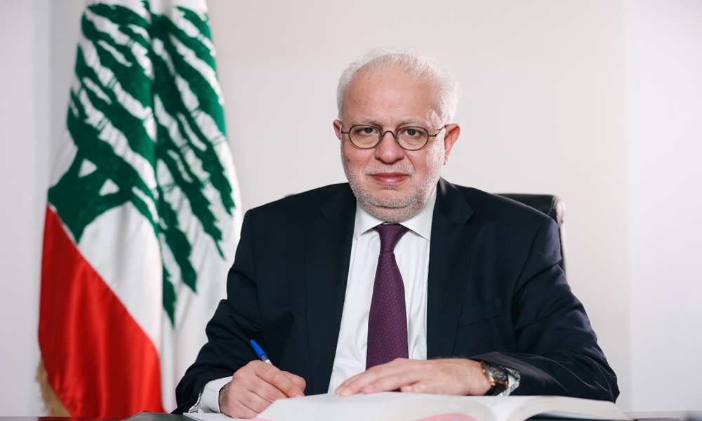 وزير العدل: حصر السلاح بيد الدولة قرار سيادي لبناني