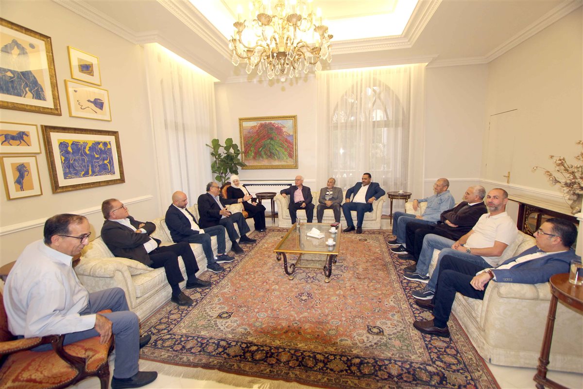 بهية الحريري تلتقي الهيئة الإدارية الجديدة لرابطة آل البابا الثقافية الإجتماعية