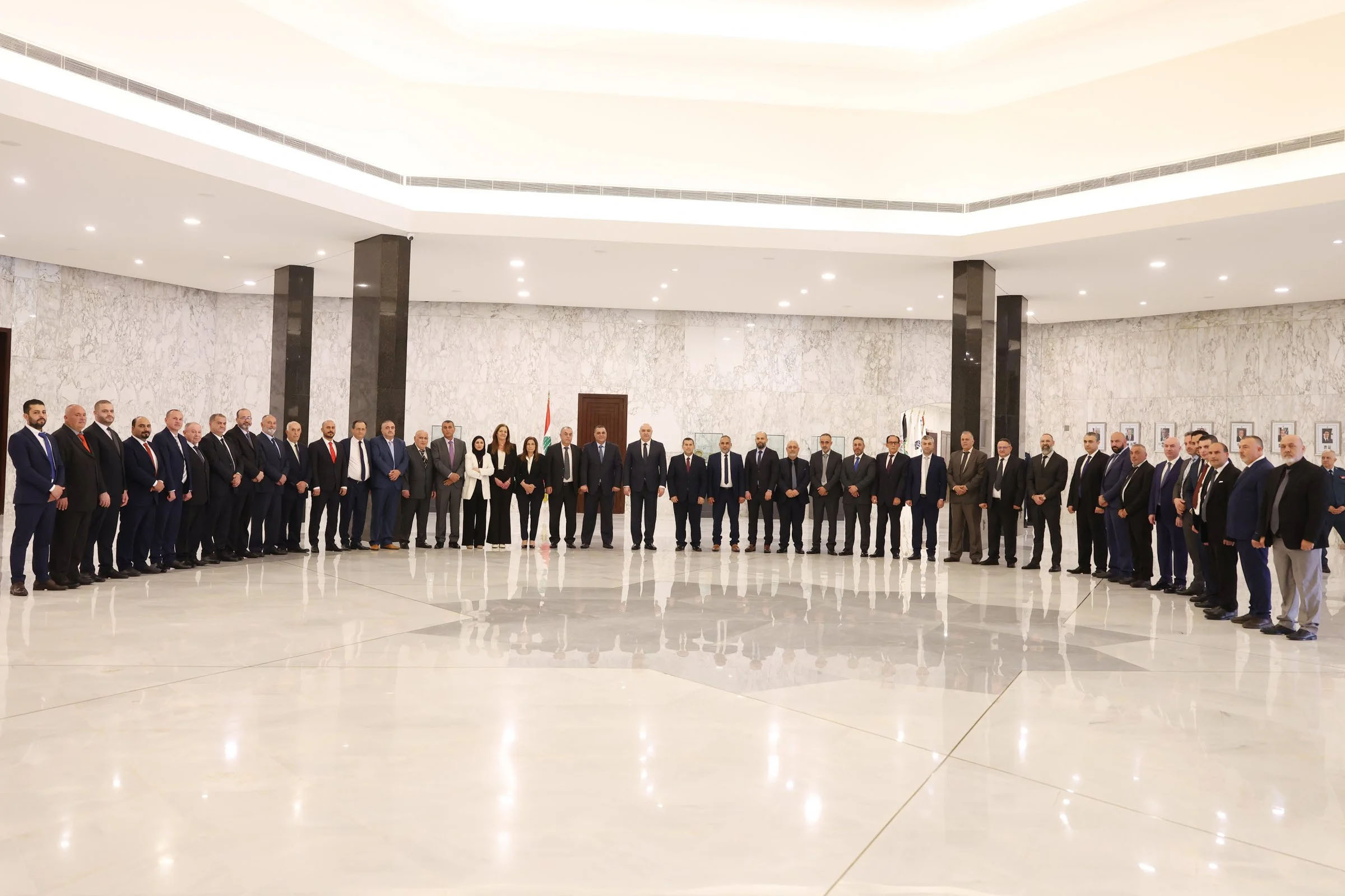 عون: الدولة تبقى الضامن الوحيد لجميع أبنائها
