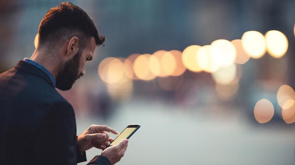 احذروا.. شبكات التواصل الاجتماعي تقصر العمر