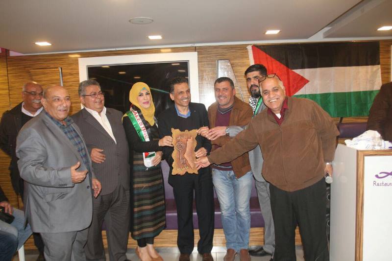 توزيع شهادات دورة المدربين الفلسطينيين لكرة القدم في صور