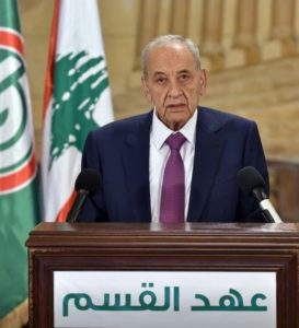 الرئيس بري أمام حشود &ldquo;احتفال القسم&rdquo;: لن نقبل بجعل لبنان قرباناً للمصابين بجنون العظمة ولا بتحويل حاضنة المقاومة الشعبي الى شراع مثقوب تتسلل منه رياح الفتنة