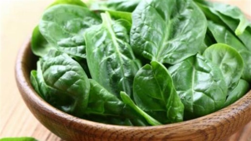 لهذا السبب يجب تناول السبانخ يومياً...