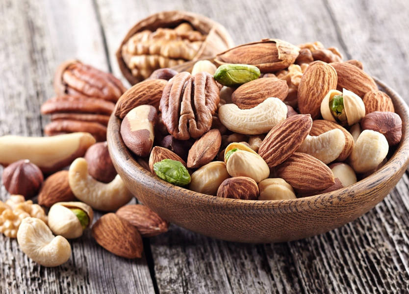 المكسّرات... لإطالة الأعمار