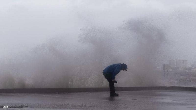 دراسة "غريبة" تربط بين السرطان والطقس البارد والأمطار