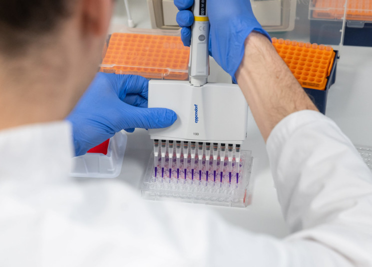 خبر سار... COVID-19 قد يتلاشى من تلقاء نفسه قبل تطوير أي لقاح ضدّه!