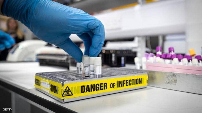 سباق لقاح كورونا.. أيام قليلة على خطوة طال انتظارها