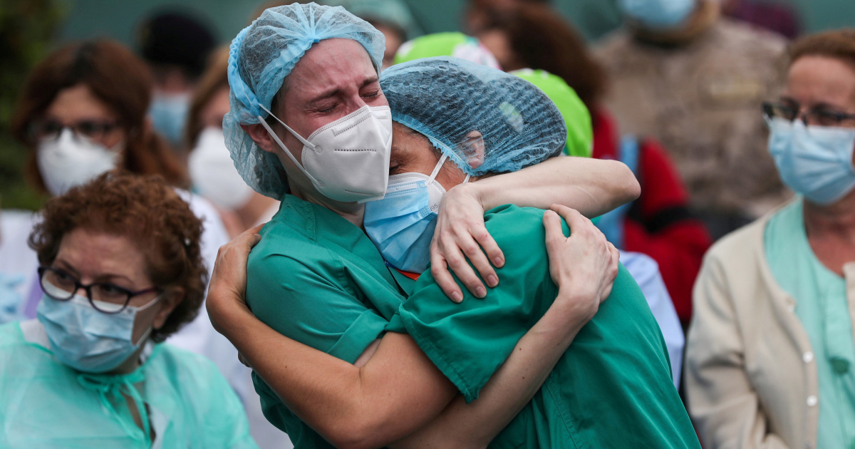 &rlm;"رويترز": وفيات كورونا في العالم تتجاوز 4 ملايين