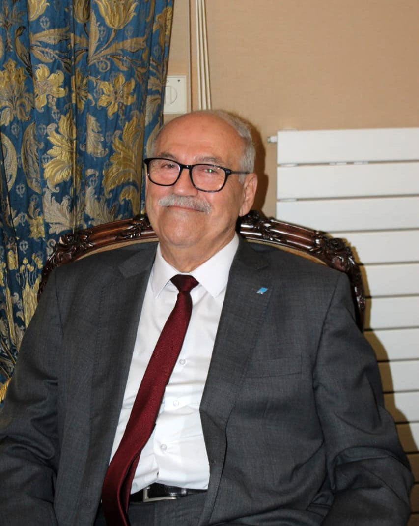 بهية الحريري تنعى الأستاذ وليد جرادي: أخسر برحيله أخاً وصديقا وزميلاً وصاحب رسالة أعطى التربية من عقله وقلبه