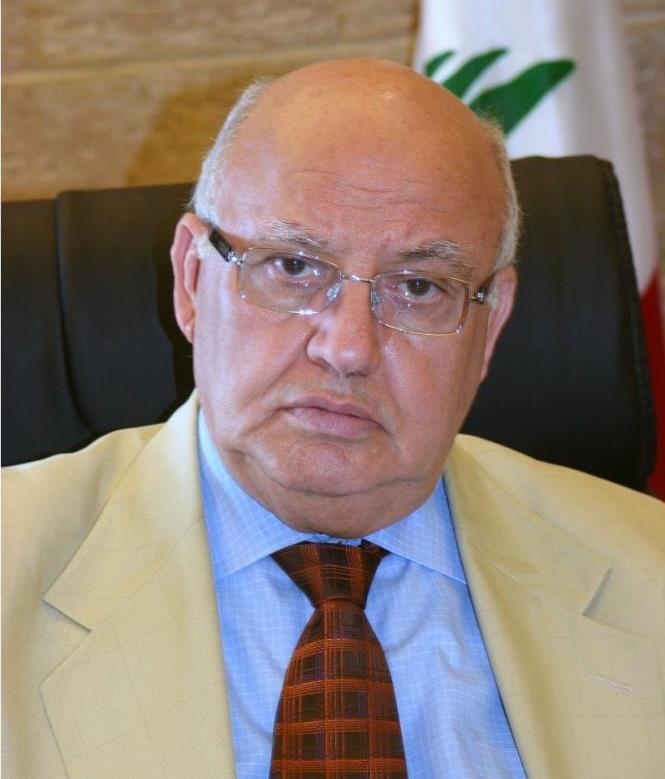 السعودي عزى بوفاة أمام مسجد الصديق في صيدا