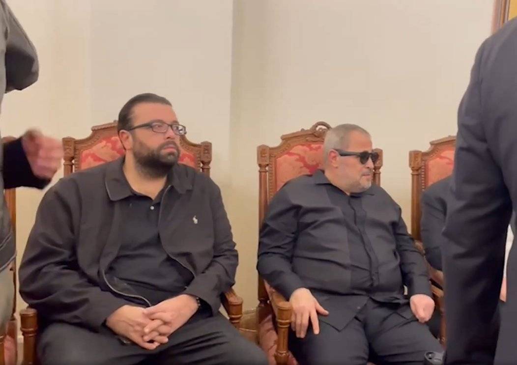 جورج وسوف وعائلته يتقبّلون التعازي بوفاة نجله