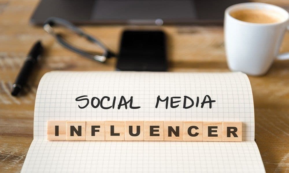 فورة &ldquo;Influencers&rdquo;&hellip; هل كل من أطلق على نفسه هذا اللقب يحمله؟