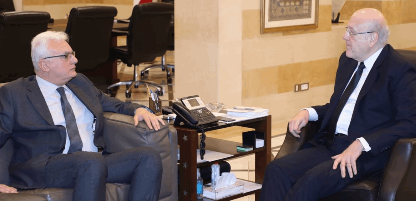 قطاع الاتصالات مُهدد بالانهيار.. هل يُصبح لبنان معزولا عن العالم؟