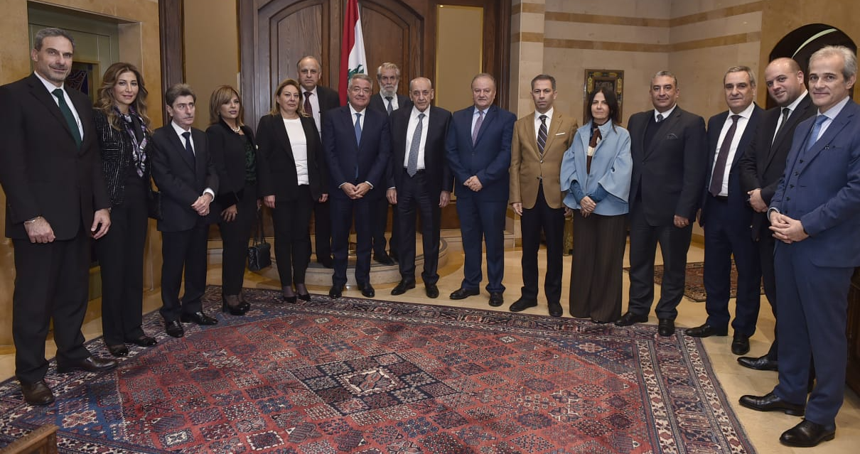 بري التقى نقيب محامي بيروت والاعضاء الجدد ووفد الجبهة السيادية وهاونشتين: الظرف الراهن يلزم الجميع تحمل المسؤولية والمسارعة لانتخاب رئيس