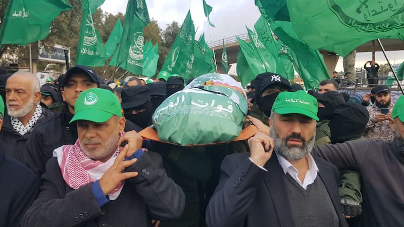 صيدا ودعت ابنها الشهيد محمد بشاشة ومجلس تقبل تبريكات في بلدية المدينة