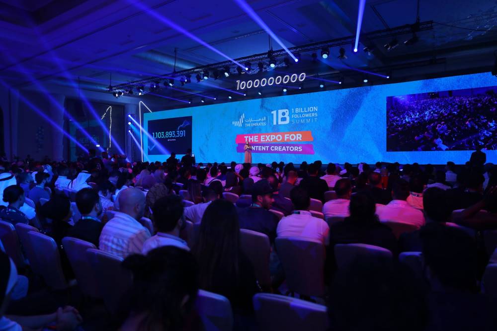 بالفيديو : محمد بن راشد : استضافت الإمارات اليوم 3000 صانع محتوى يتابعهم أكثر من 1.8 مليار متابع من 95 دولة حول العالم