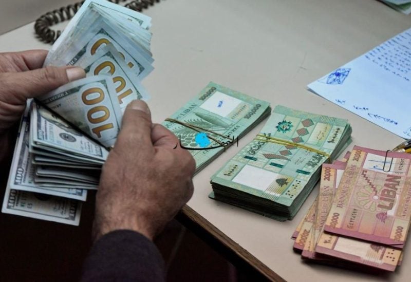 الليرة اللبنانية تتصدّر قائمة "أسوأ العملات"