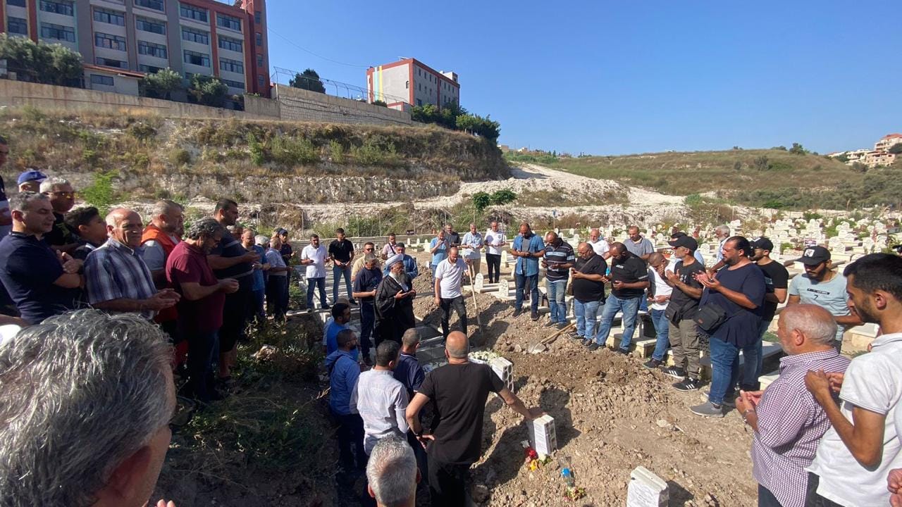 تشييع المناضل  "حمزة محمد البزري" إلى مثواه الأخير