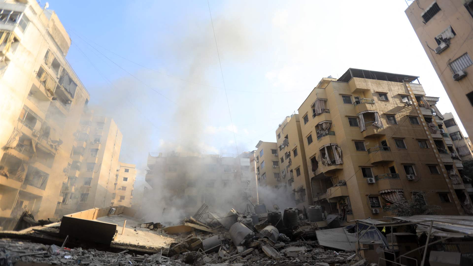 "لجنة الطوارئ ": 121 غارة و53 شهيداً خلال 24 ساعة