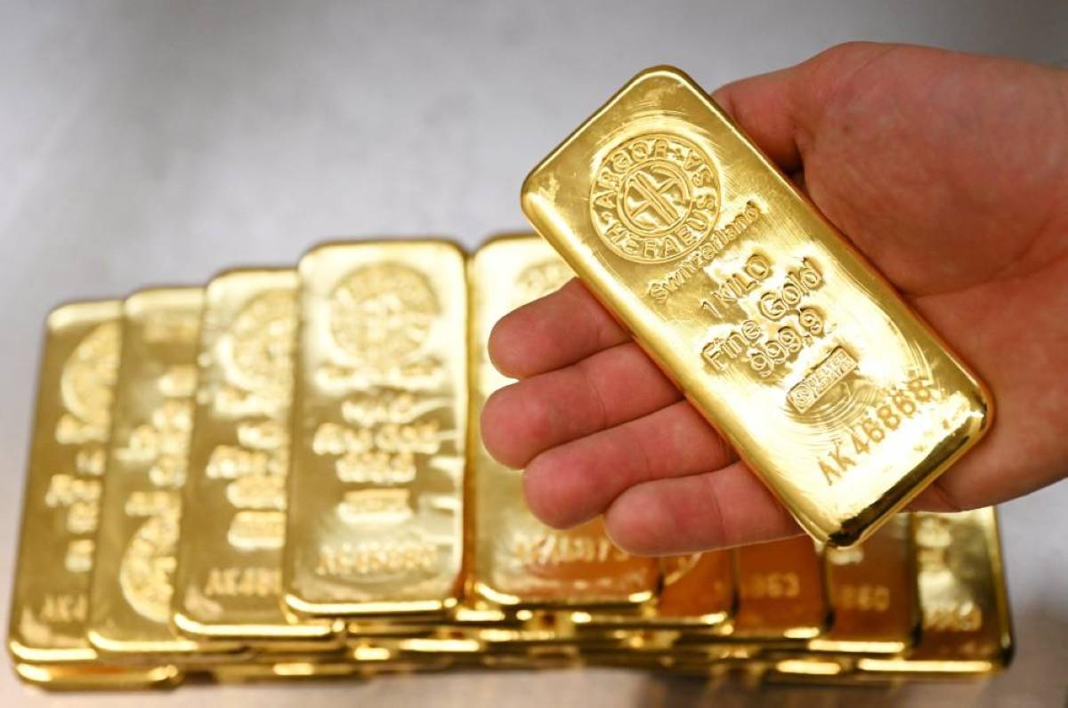 الذهب يتجه لأكبر مكسب يومي منذ 2008 ليصل إلى 4901.75 دولار والفضة تتعافى
