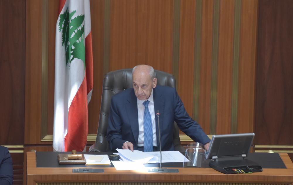 بري: لاعتبار ملف ترميم وتدعيم الأبنية الآيلة إلى السقوط في طرابلس قضية وطنية بامتياز