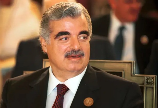 "أيقونة" وطن