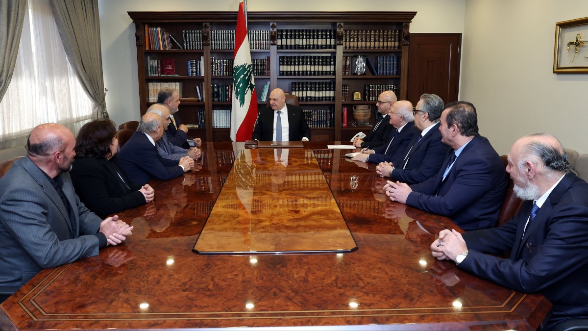 الرئيس عون استقبل وفد نقابة المدارس الاكاديمية الخاصة وزوارا: الرسالة التربوية في لبنان لا بد ان تستمر