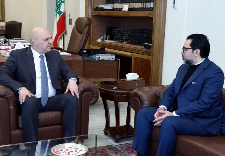 الرئيس عون يواصل لقاءاته الدبلوماسية: تأكيد عربي على التضامن مع لبنان