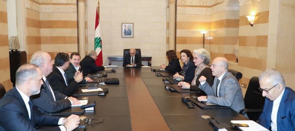 الوزير مرقص عن الاجتماع الوزاري في السرايا: رئيس الحكومة شدّد على استمرار وتعزيز حضور الدولة في مراكز استضافة النازحين