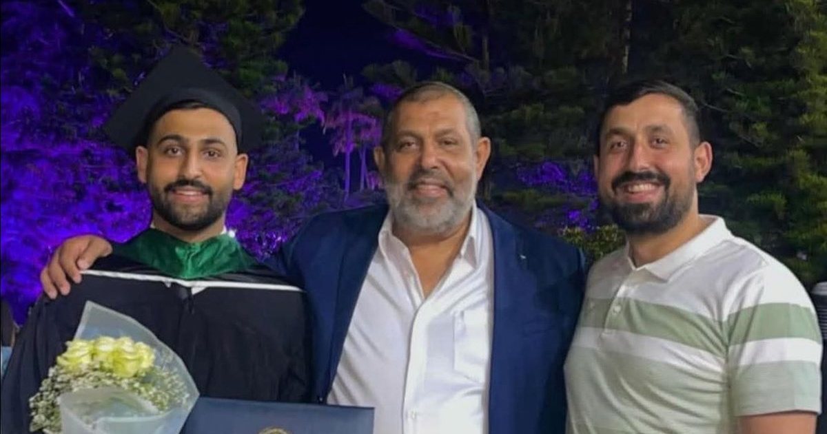 شهداء غارة جادة بري ال الارياقي وال وهبي، الدفن ظهر يوم الاحد في 15 آذار 2026