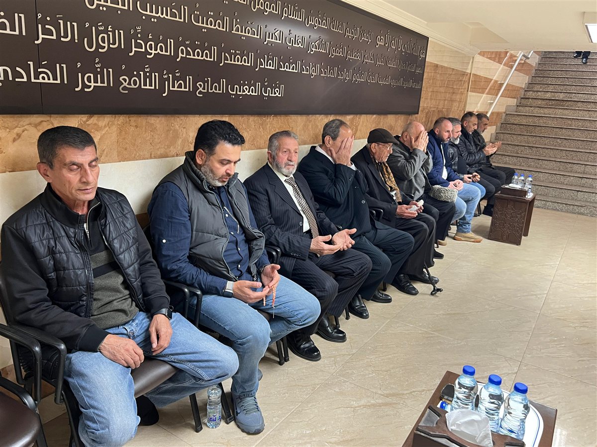 تقبّل التعازي بالشهيد فهمي الشامي في قاعة مسجد الزعتري بصيدا