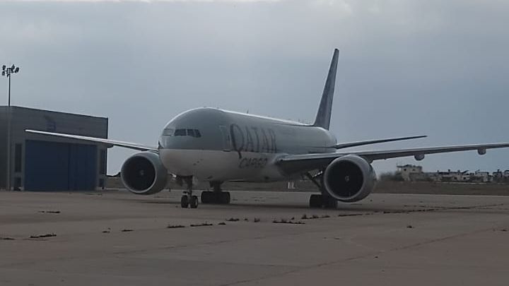 وزير الصحة إستقبل طائرة مساعدات وشكر قطر على سرعة الاستجابة: نزيف الشهداء والجرحى مستمر والحاجات الطبية والاستشفائية إلى تزايد وارتفاع