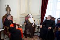 photodune-3834701-laughing-girl-xs